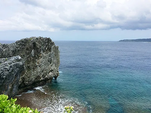 辺戸岬は綺麗な海、島の風景を望める絶好スポット